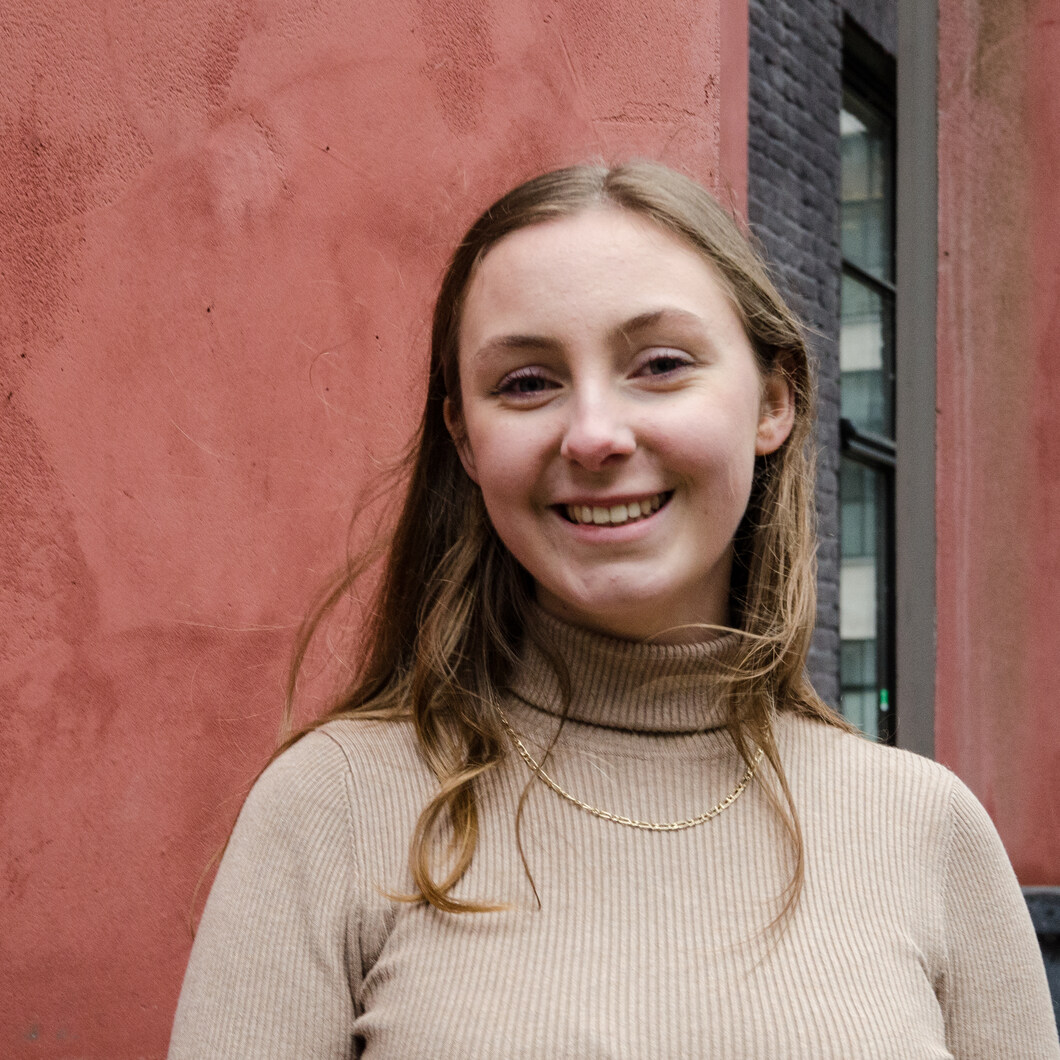 Louise Scholl